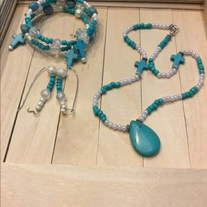 Necklace set